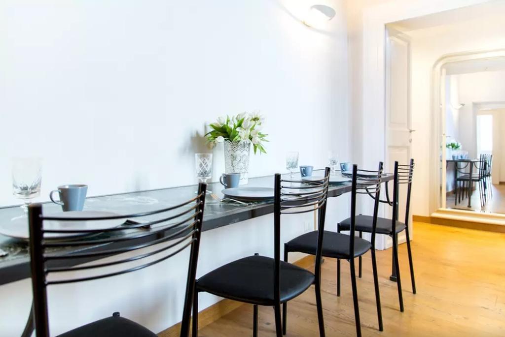Elegant Apartment Near The Vatican And Piazza Navona Rome Buitenkant foto